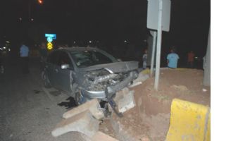 Midyat&#039;ta trafik kazası: 3 yaralı