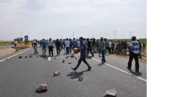 Kızıltepe&#039;de elektrik kesintisi protestosu