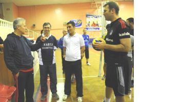 Mardin Valisinin Spor Sevgisi