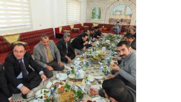 Mardin`e atanan Demircan`dan onur yemeği&#8207;