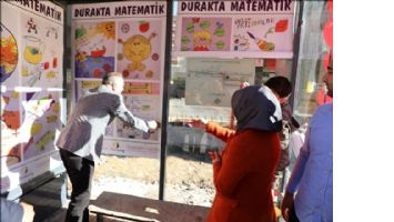 İnsanlar Matematiği Durakta Öğrenecek