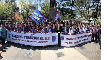 Trabzon - Mardin kardeşliğinde ´Şampiyon Trabzonspor´ sloganları