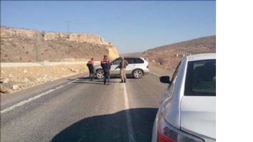 Mardin-Diyarbakır karayolunda bomba alarmı