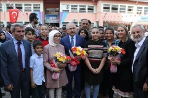 Mardin´de 215 Bin Öğrenci Ders Başı Yaptı.