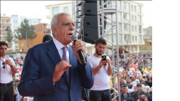 Ahmet Türk: ?Referandumda verilecek oyların tarih önünde sorumluluğu çok büyük?