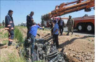 Mardin´de tanker otomobili biçti: 2 ölü, 1 yaralı