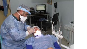 Mardin&#039;de ilk defa implant tedavisi yapıldı