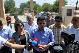 Demirtaş sınır boyunda incelemelerde bulundu&#8207;