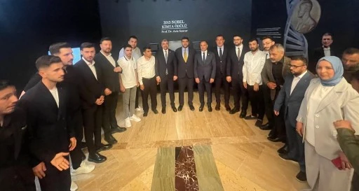 AK Parti&rsquo;de Bayram Coşkusu