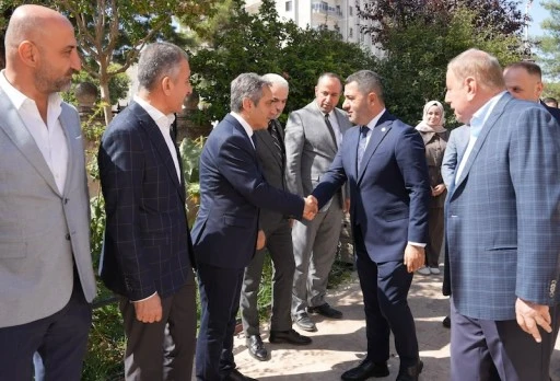 Bozgeyik&rsquo;ten Başkan Şahin&rsquo;e Midyat Ziyareti