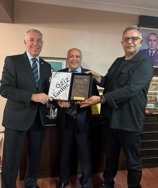 Dr. &Ouml;zkan Mardin&rsquo;in 100&rsquo;&uuml; kitabında yerini aldı