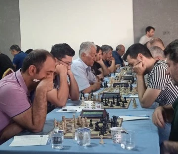 Eczacılar Odasında Satranç Turnuvası