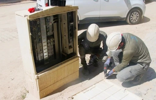 Elektrik Panolarına M&uuml;dahale Can G&uuml;venliğini Tehdit Ediyor:  Şanlıurfa&rsquo;da 4 Bine Yakın Pano Yeniden G&uuml;venli Hale Getirildi!