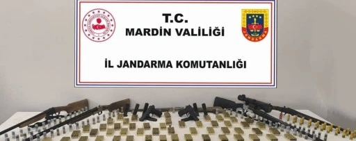 Jandarma Silah Ele Ge&ccedil;irdi
