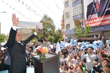 Kahraman Kızıltepe’de Gövde Gösterisi yaptı