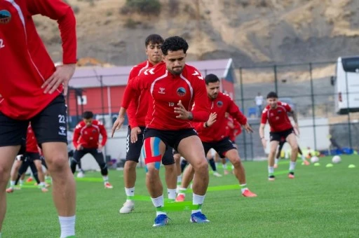 Mardin 1969 Spor&rsquo;da Bursaspor hazırlığı..