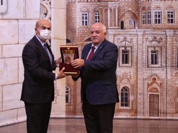 Mardin'de ‘'Anadolu Konferansları Yunus Emre’’ Programı Düzenlendi