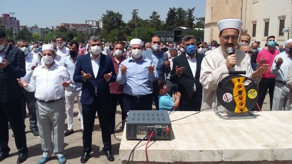 Mardin'de, Filistin şehitleri için  gıyabi  namaz kılındı