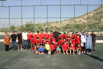 Mardin’de Geleceğin Futbol Yıldızları Yetişiyor