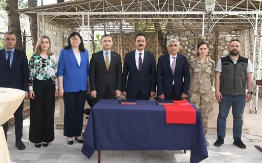 Mardin'de h&uuml;k&uuml;ml&uuml;ler ormancılık faaliyetlerinde g&ouml;rev alacak