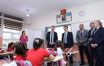 Mardin'de Öğrenciler Ders Başı Yaptı