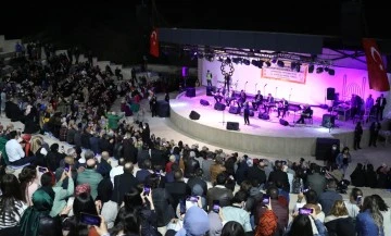 Mardin’de Sanat Müziği Korolar Festivali Büyük Coşkuyla Son Buldu