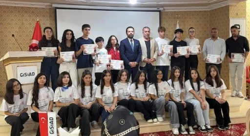Mardin&rsquo;in Gen&ccedil; Fikirlerine İstanbul Kapısı A&ccedil;ılıyor