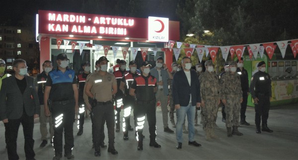Mardin’de Polisler Kan bağışı Yaptı