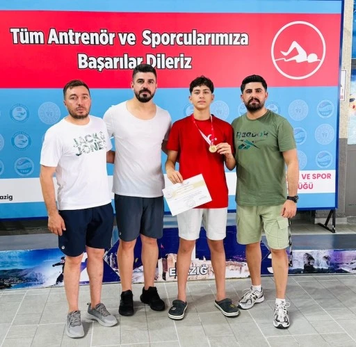 Mardinli İshak T&uuml;rkiye Şampiyonu! &Uuml;&ccedil; Yarışta &Uuml;&ccedil; Madalya