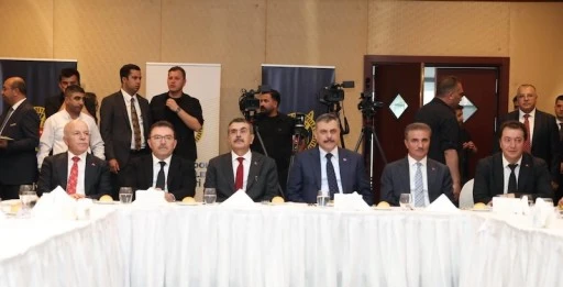Mardins&ouml;z.com Yazarına  B&uuml;y&uuml;k &Ouml;d&uuml;l