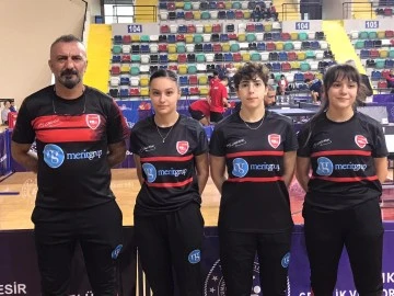  Masa Tenisinde Mardin Rüzgarı