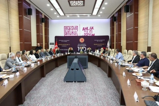 MA&Uuml;, Anayasa &Ccedil;alıştaylarının Altıncısına Ev Sahipliği Yaptı