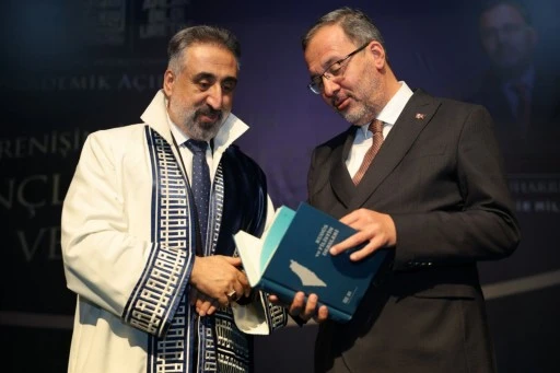 MA&Uuml;&rsquo;de Akademik Yılın İlk A&ccedil;ılış Dersi Dr. Mehmet Muharrem Kasapoğlu&rsquo;ndan