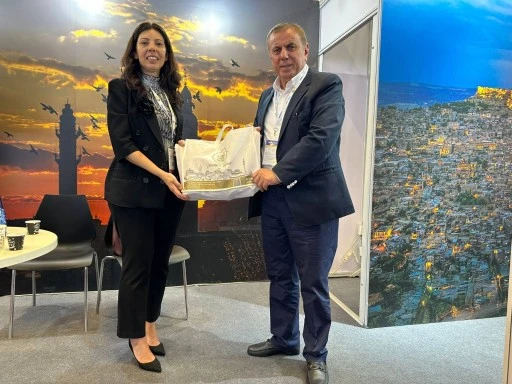 Midyat Belediye Başkanı Veysi Şahin, Çin'de  Turizm Fuarına katıldı