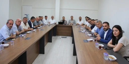 Muhtarlardan Dicle Elektrik'e Teşekk&uuml;r Ziyareti