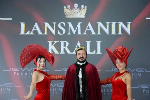 ANKARA&rsquo;DA KRALİYET KONSEPTLİ LANSMANLA L&Uuml;KS PROJE TANITILDI