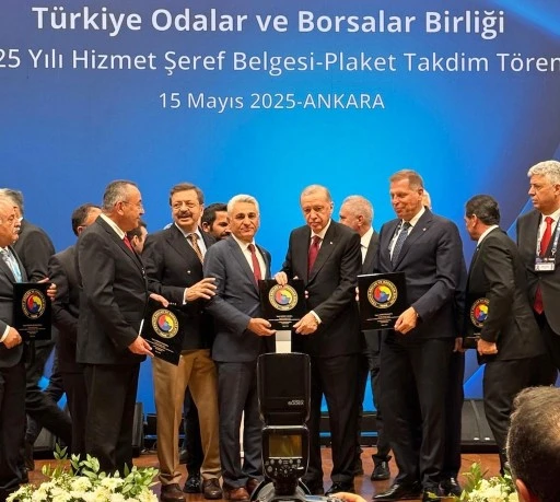 Nusaybin Ticaret Borsası Başkanı Aktaş'a, Cumhurbaşkanı Erdoğan'dan Hizmet Şeref Belgesi