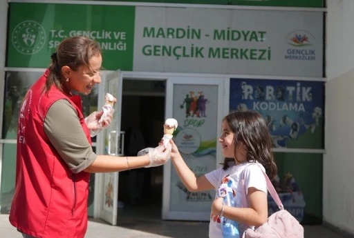 Sıcak Yaz G&uuml;n&uuml;nde Tatlı Bir Mola!